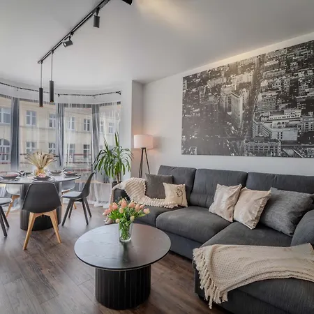 Apartment New Large Modern - Center - 60m2 - Lift - Parking Wroclaw