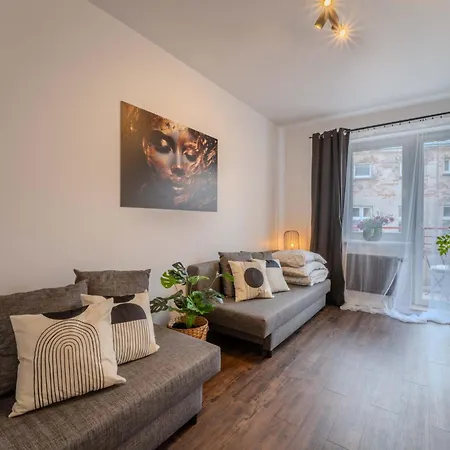 New Large Modern - Center - 60m2 - Lift - Parking * Breslau