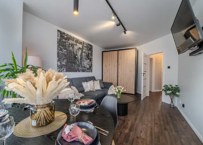 New Large Modern - Center - 60m2 - Lift - Parking Βρότσλαβ